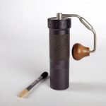 1Zpresso - مطحنة يدوية ZP6 S لون رمادي حديدي (IRON GREY)